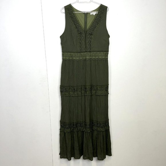 cleo Dresses & Skirts - Cleo Woman Green Tiered Sleeveless Lined Zip Up Lace Trim Maxi Dress Size L